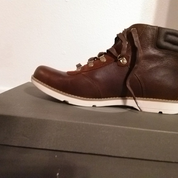 TIMBERLAND EARTH KEEPERS WOMEN'S BOOTS - Picture 3 of 6